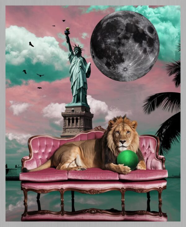 The Lion of Liberty – Classic Frame